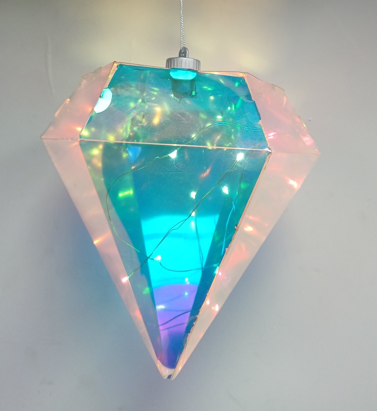 CHRISTMAS ORNAMENTS/DECORATION